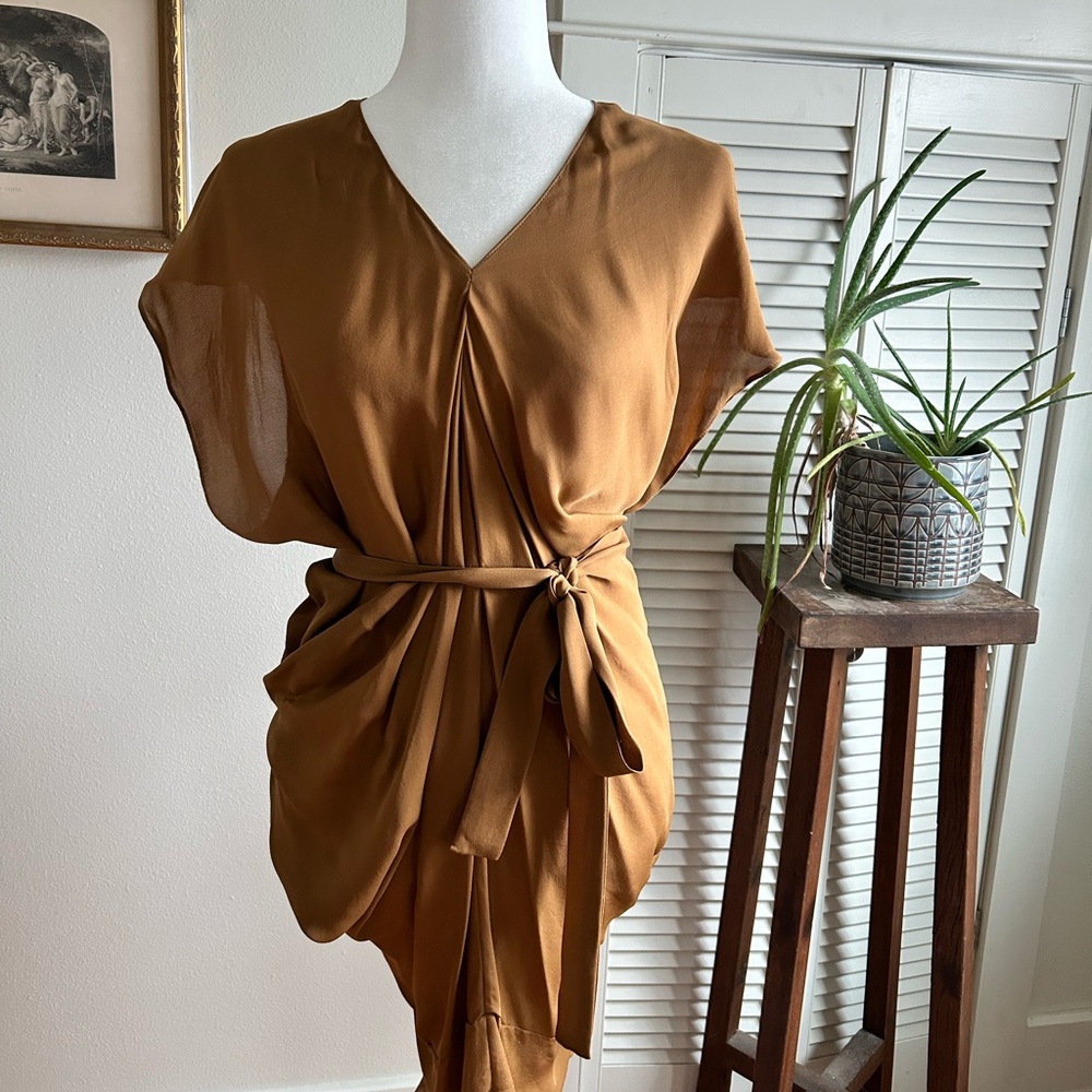 Beautiful Williamsburg Brooklyn silk dress